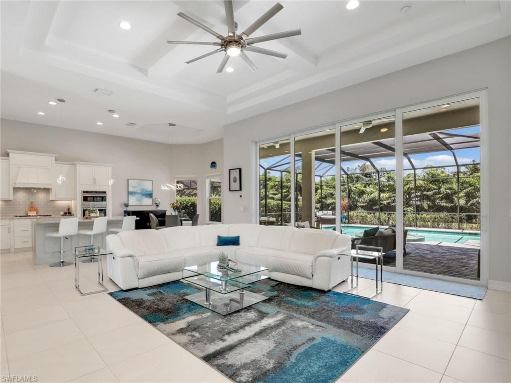 17243 Hidden Estates CIR-19