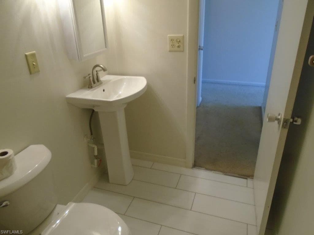 708 Victoria DR 206-15