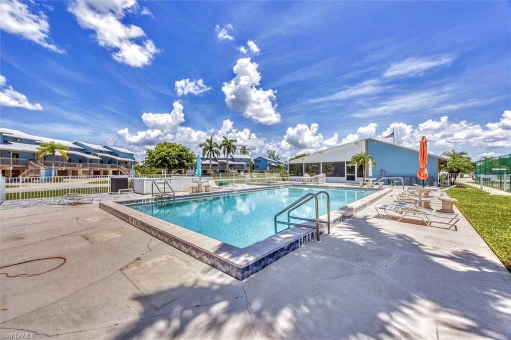 5391 Blue Crab CIR 5-43