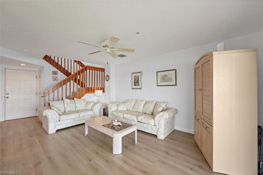 5391 Blue Crab CIR 5-7