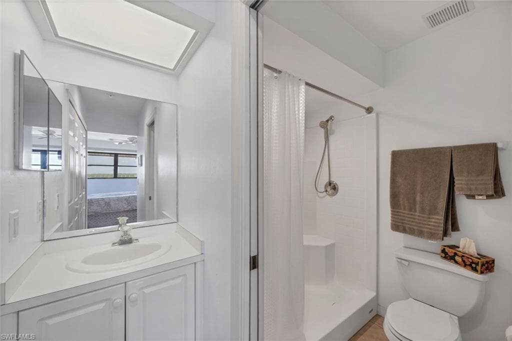 5391 Blue Crab CIR 5-24