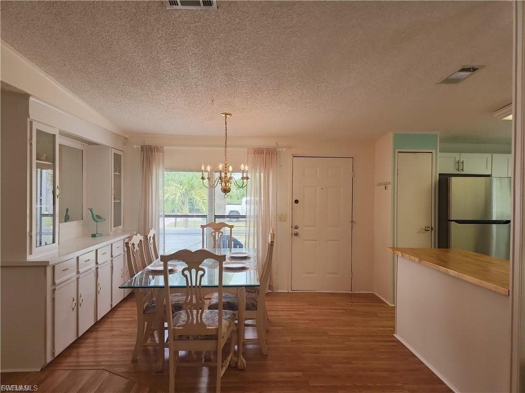 10401 Circle Pine RD-11