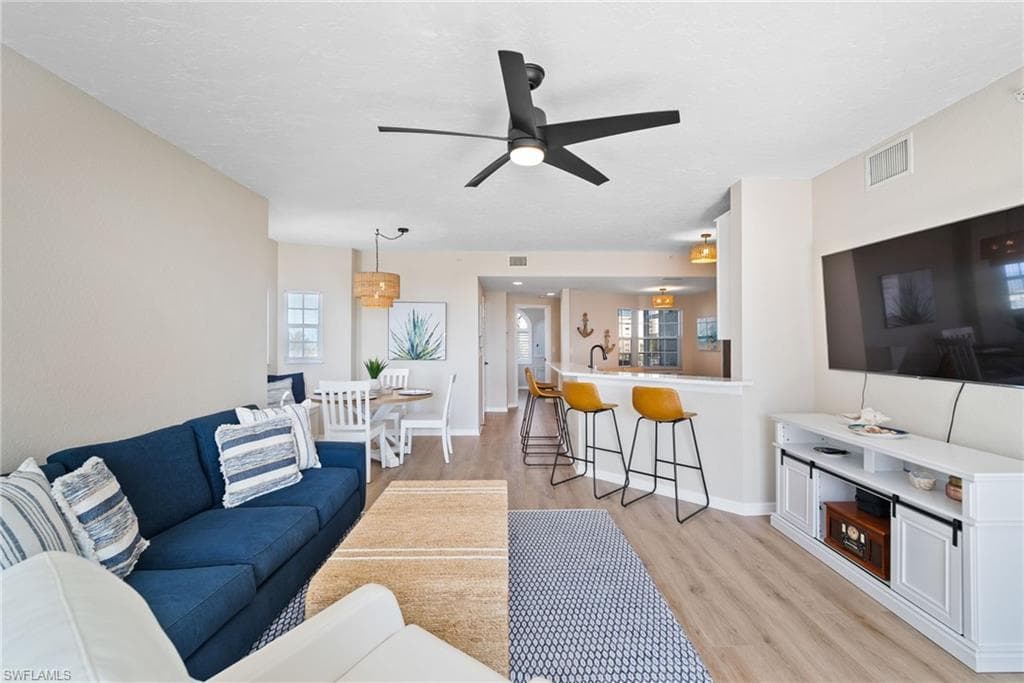 22748 Island Pines WAY 403-23