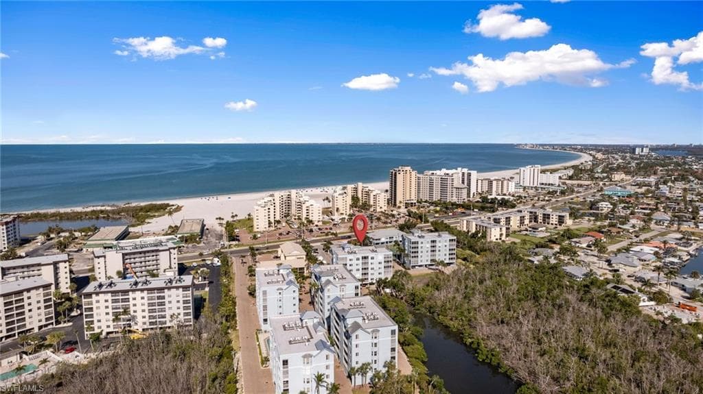 22748 Island Pines WAY 403-3