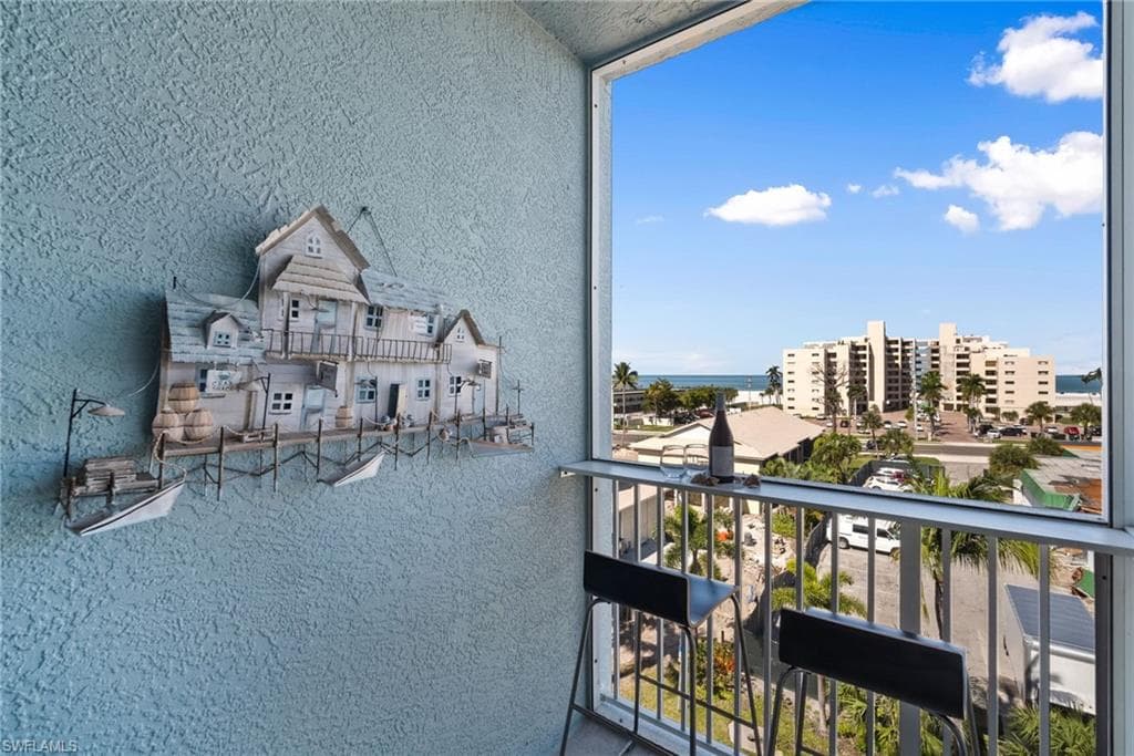 22748 Island Pines WAY 403-34