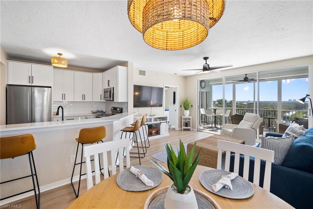22748 Island Pines WAY 403-4