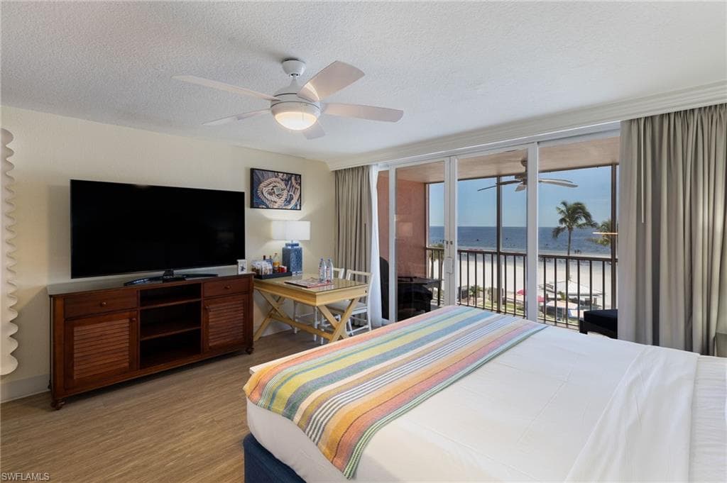 140 Estero BLVD 2302-7