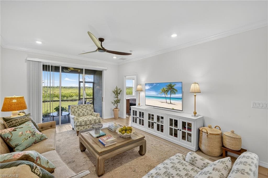 11861 Venetian Lagoon DR 104-7