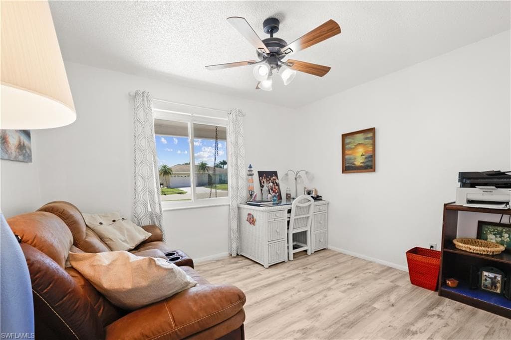 4517 Vinsetta AVE-23