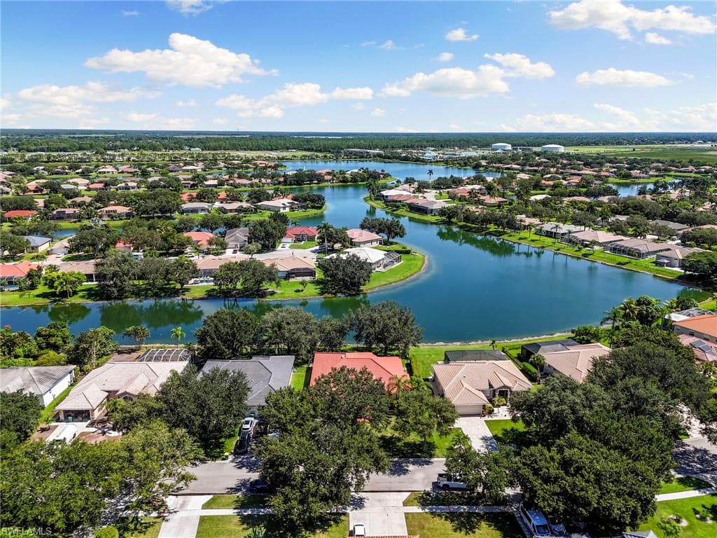 860 Grand Rapids BLVD-43