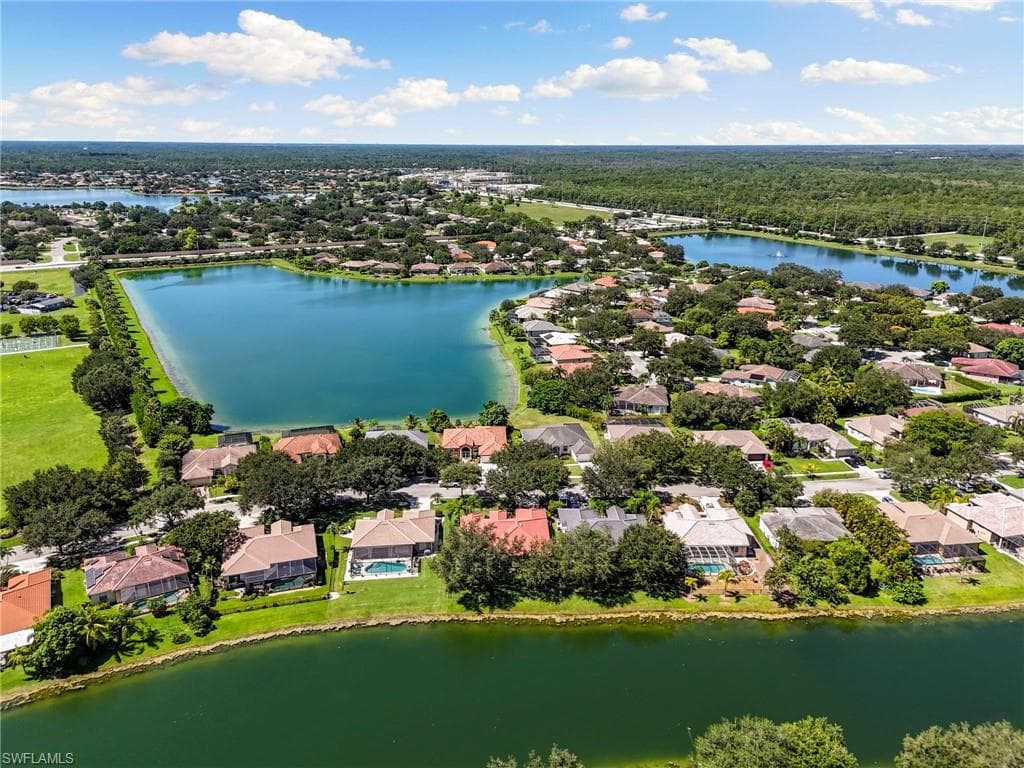 860 Grand Rapids BLVD-38