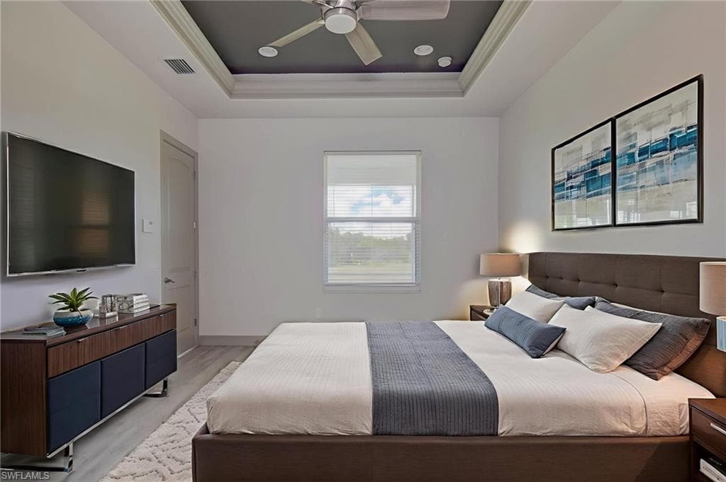 18111 Riverchase CT-20
