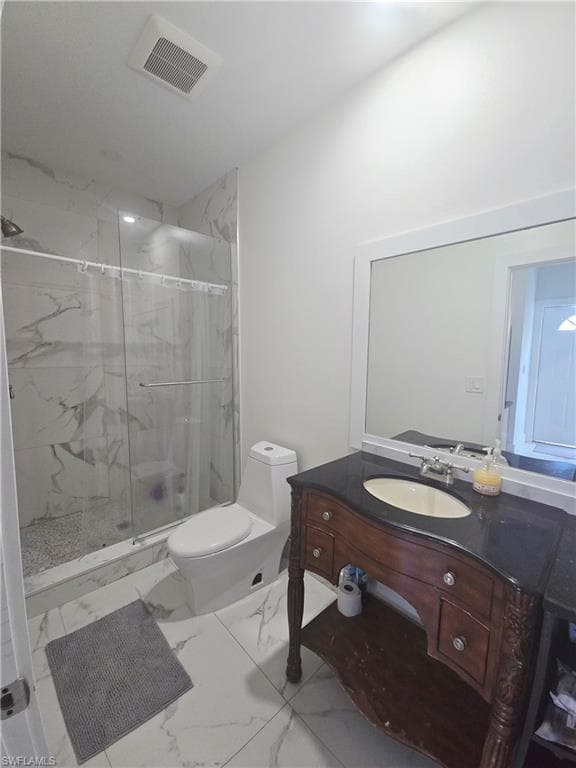 5321 Warren ST-19