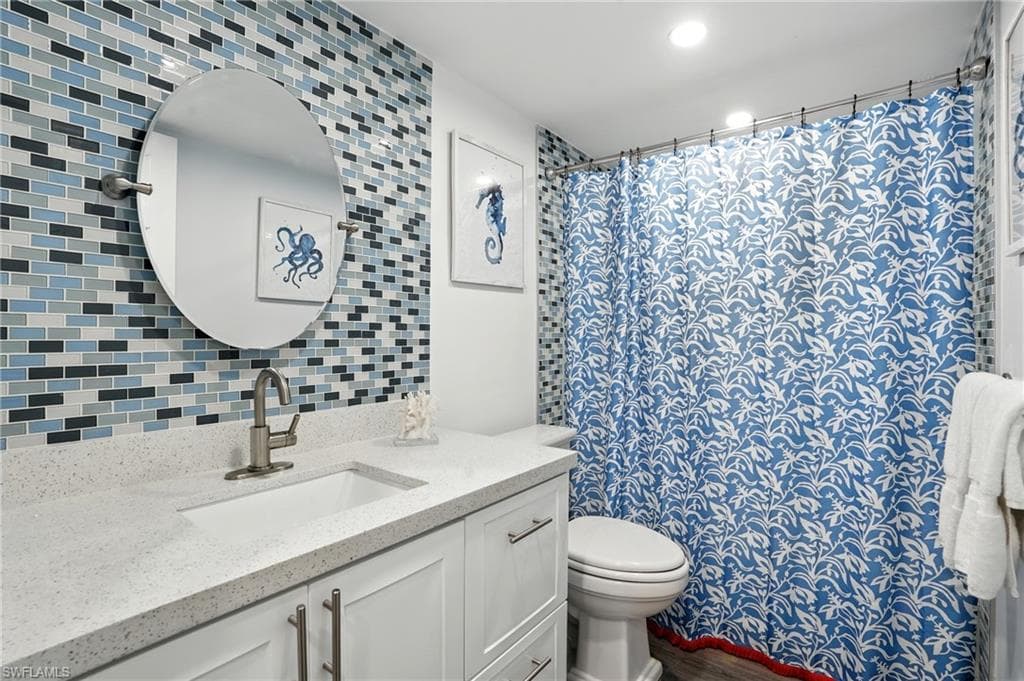 440 Seaview CT 201-22