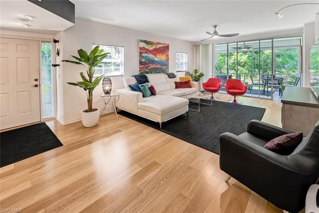 6910 Satinleaf RD N 101-5
