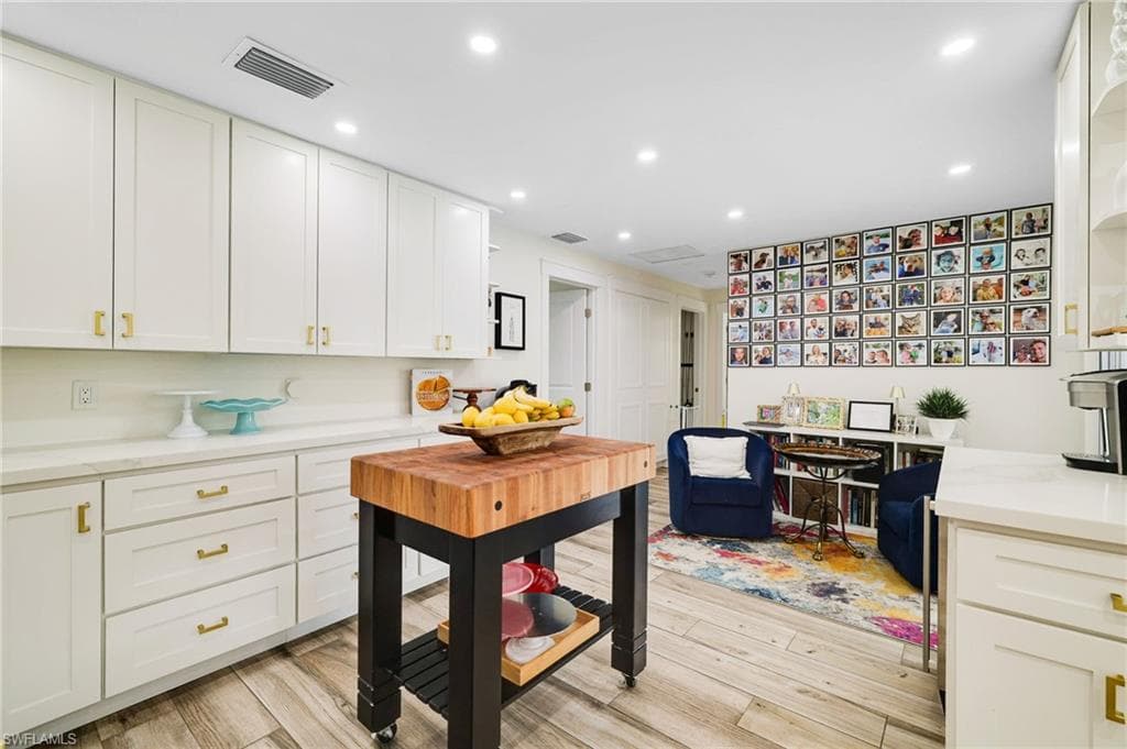 1771 Coral WAY-6