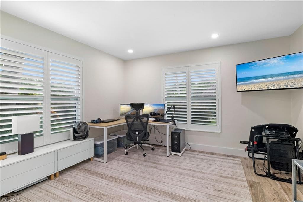 1771 Coral WAY-31