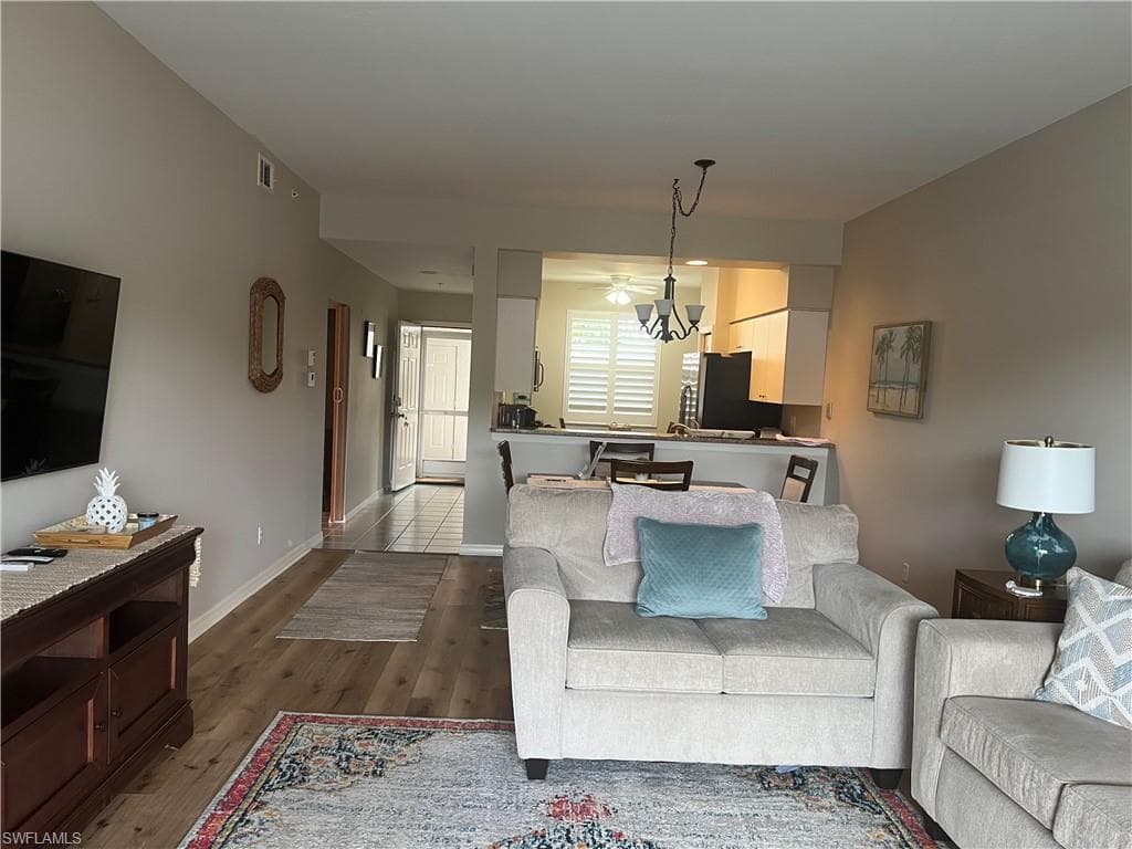 8555 Naples Heritage DR 214-8