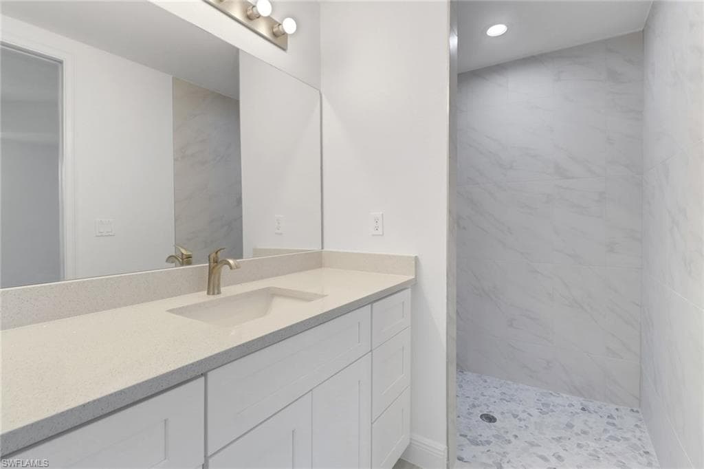 1802 Samantha Gayle WAY 105-7