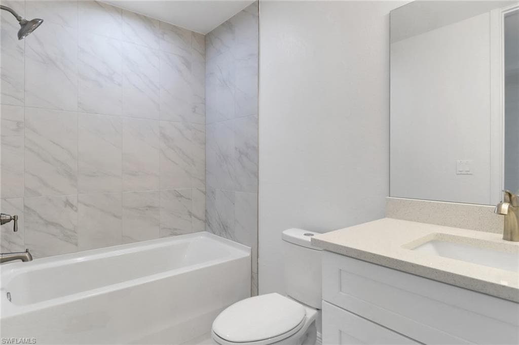 1802 Samantha Gayle WAY 105-14