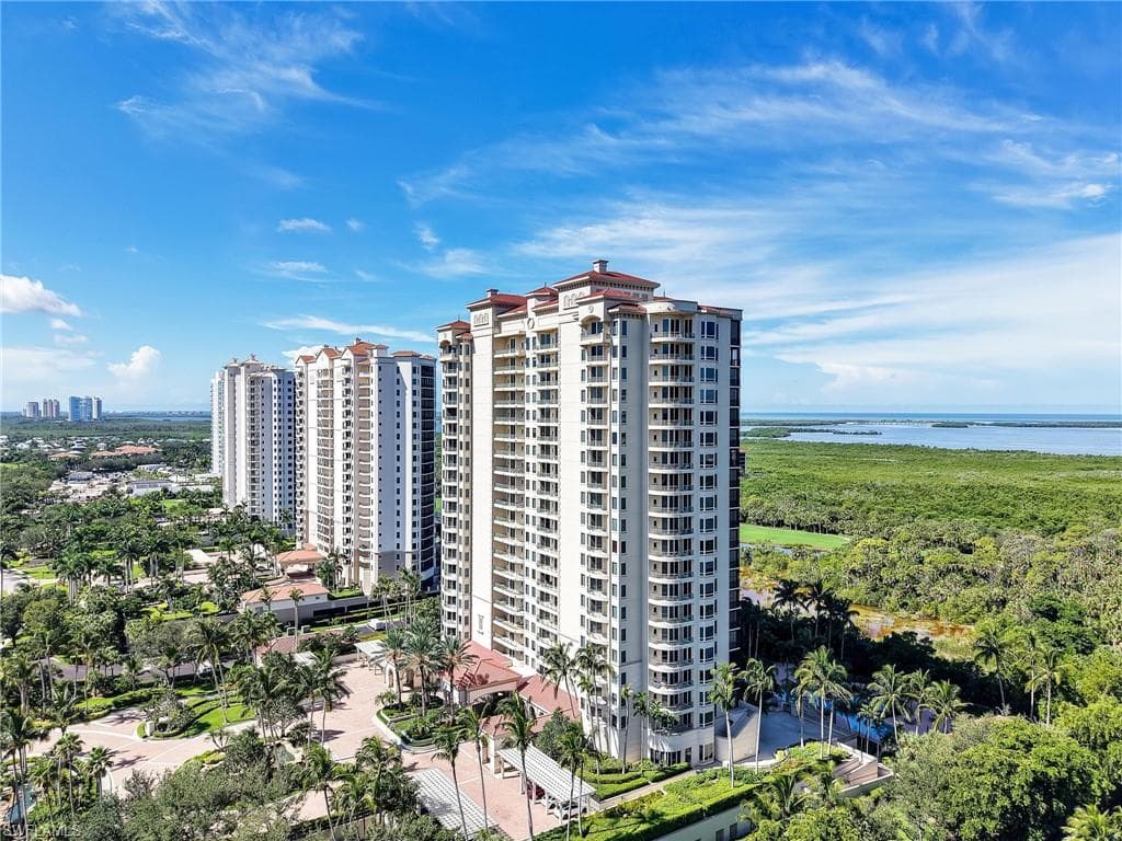 23750 Via Trevi WAY 1901-2