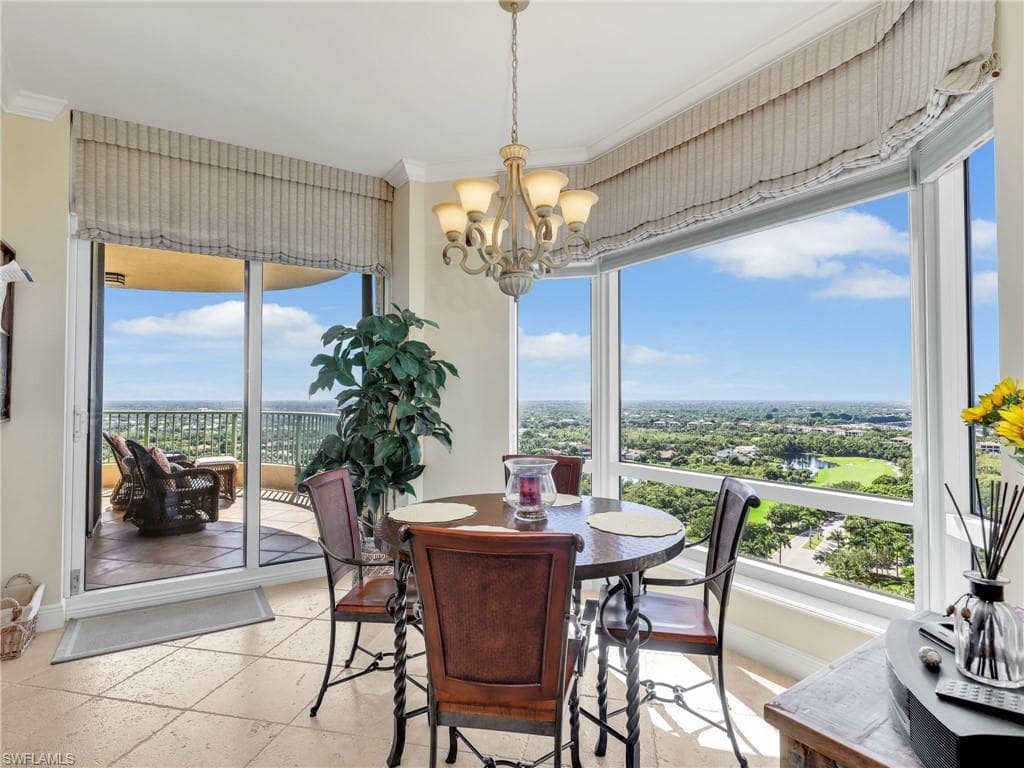 23750 Via Trevi WAY 1901-15