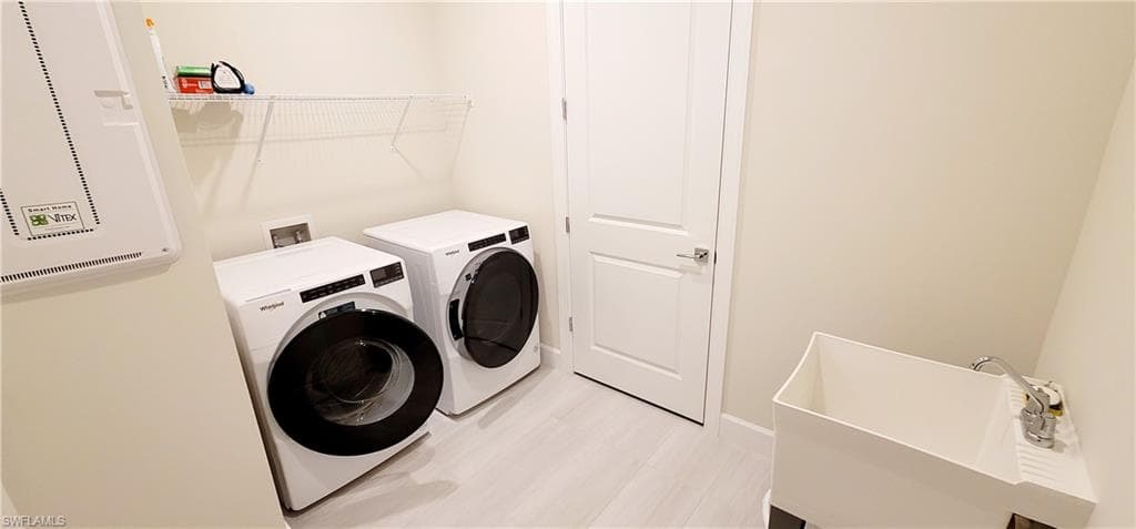 2045 Yellowfin CIR W-18