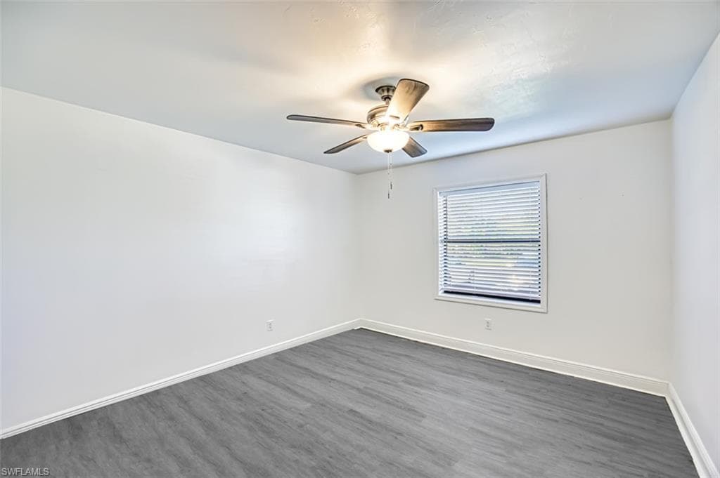 10022 Oxfordshire LN 105-27
