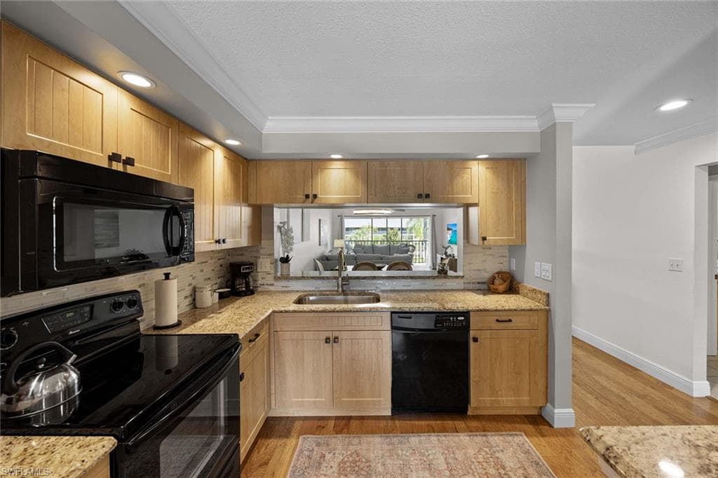 1150 Yesica Ann CIR A205-6