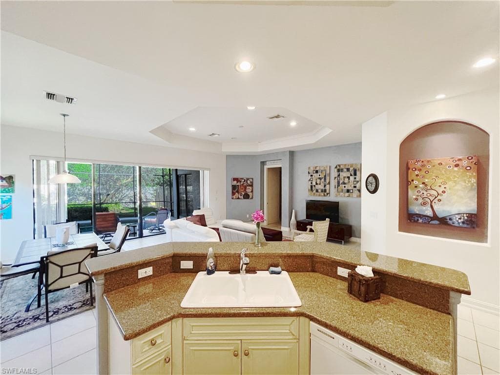 1366 Serrano CIR-8