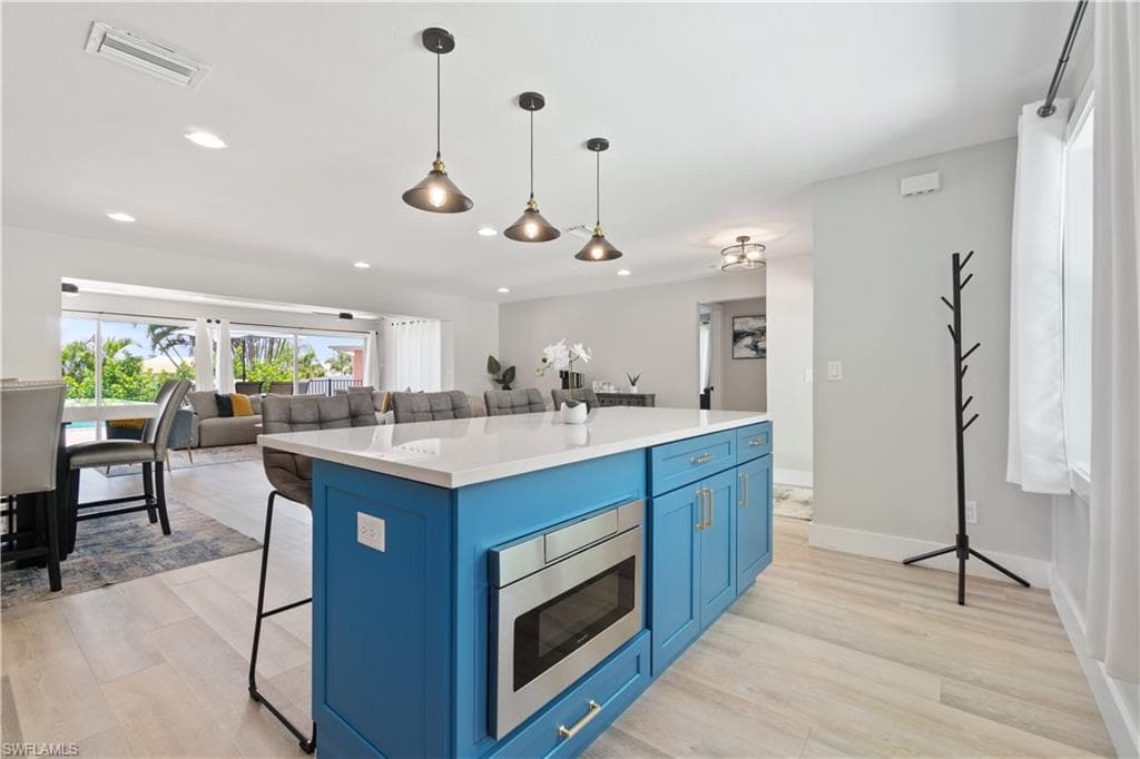 5161 Williams DR-10
