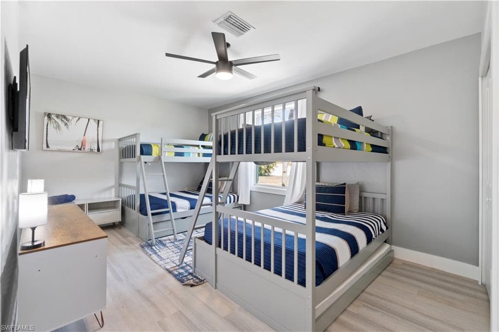 5161 Williams DR-33
