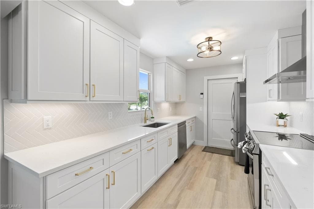 5161 Williams DR-8