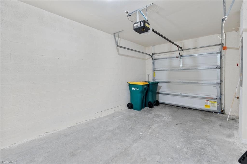 15535 Wildflower CIR-16
