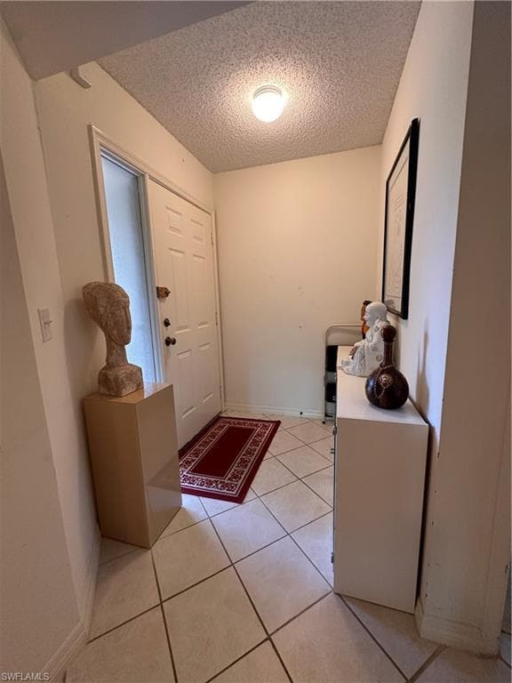 5708 Deauville CIR J101-40