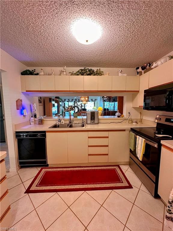 5708 Deauville CIR J101-31