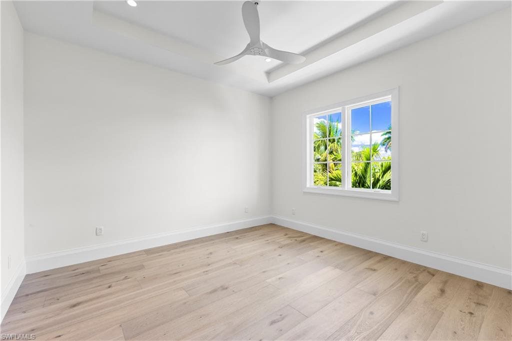 2131 Marina DR-29