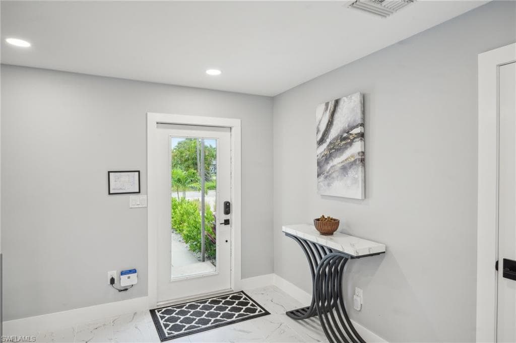 268 Ibis ST-4