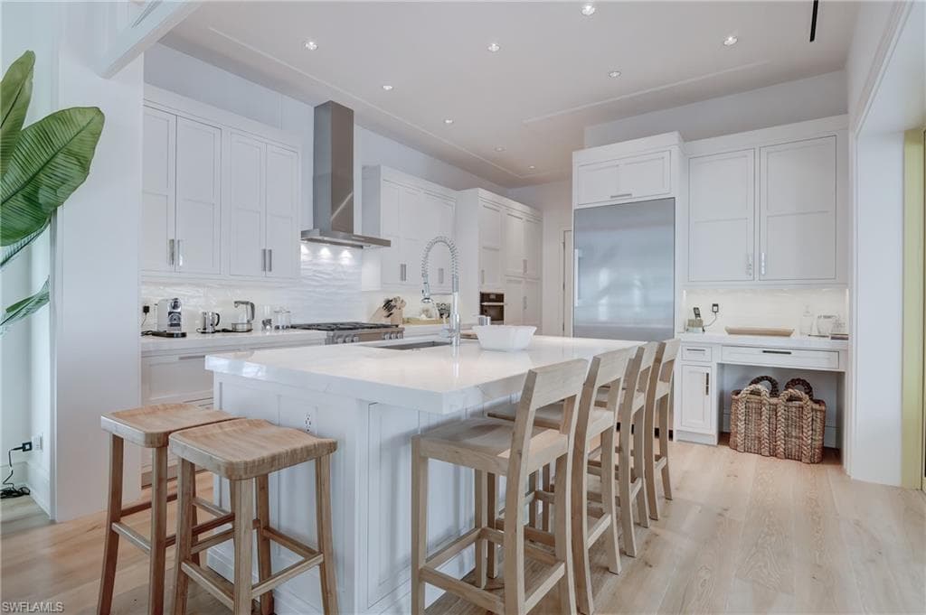 942 9th AVE S-19