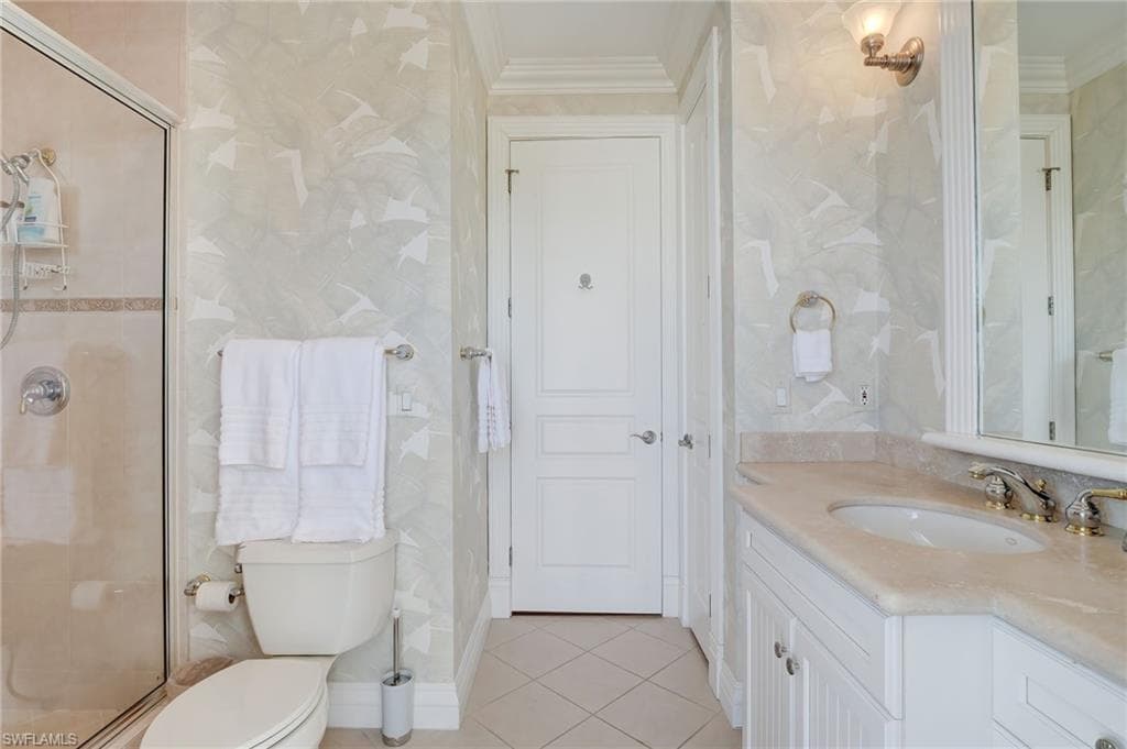 1551 Gulf Shore BLVD S-39