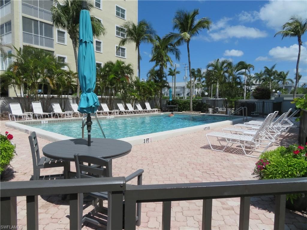 4835 Bonita Beach RD 403-9