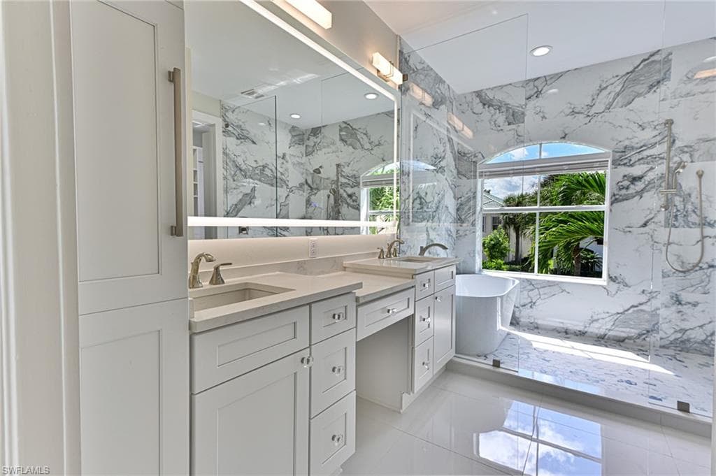 9226 Estero River CIR-31