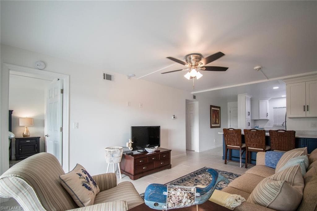 16007 Davis RD 613-8