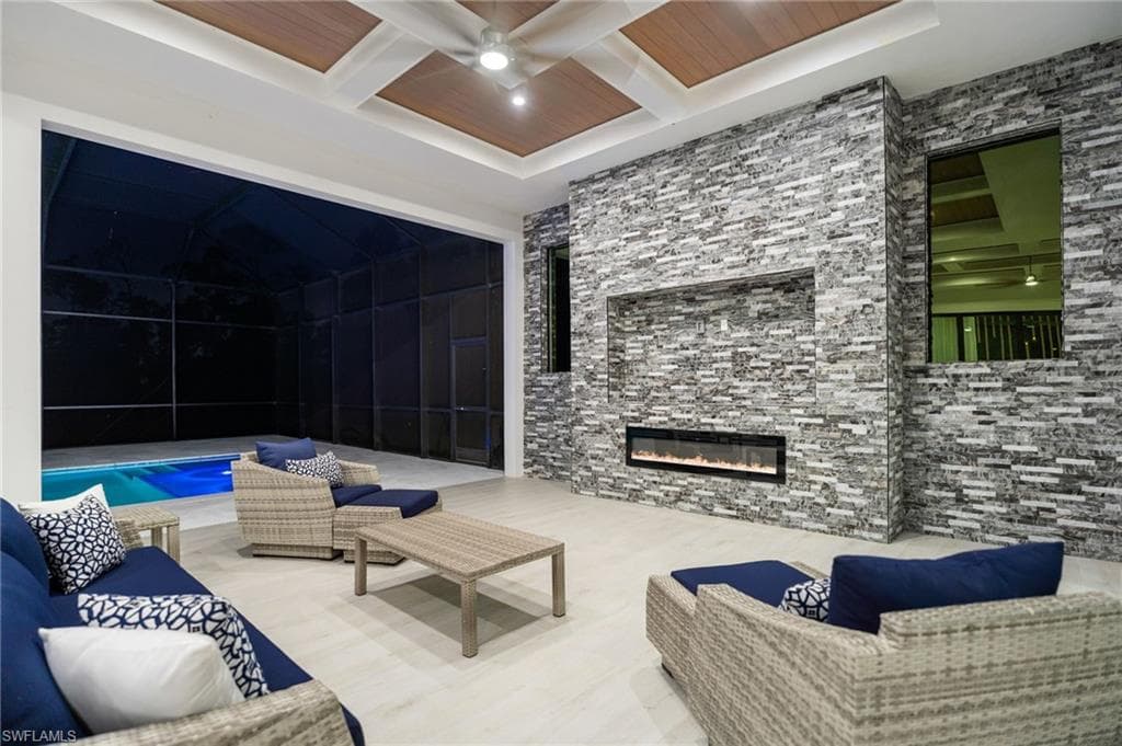 7040 Sable Ridge LN-42