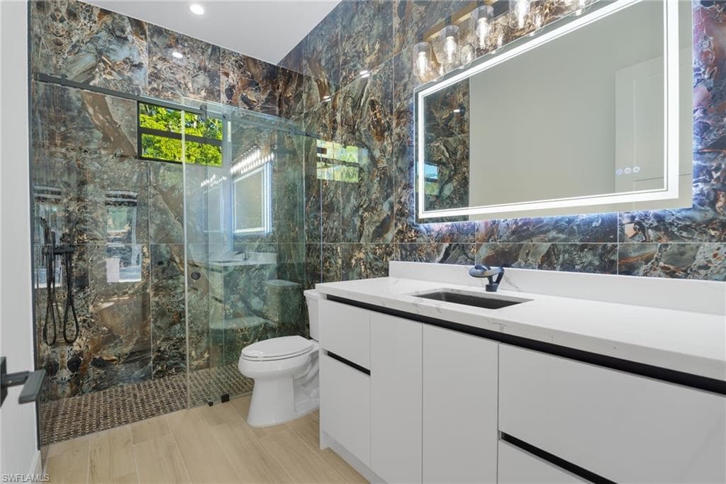 7040 Sable Ridge LN-33