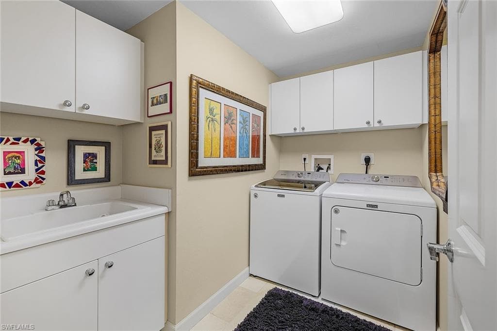 14250 Royal Harbour CT 817-26