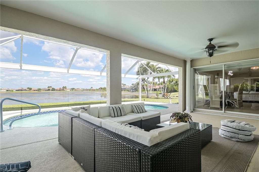 2250 Grove DR-28
