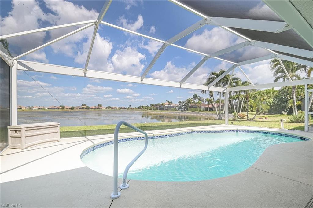 2250 Grove DR-29