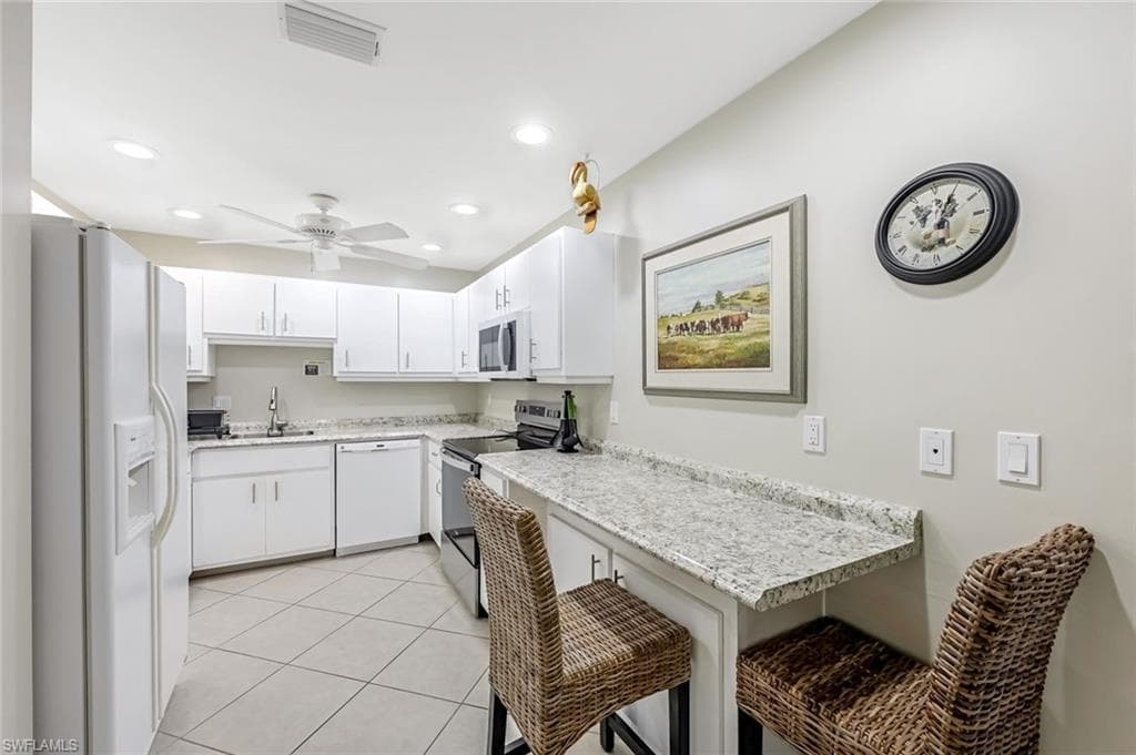 509 Roma CT 202-7
