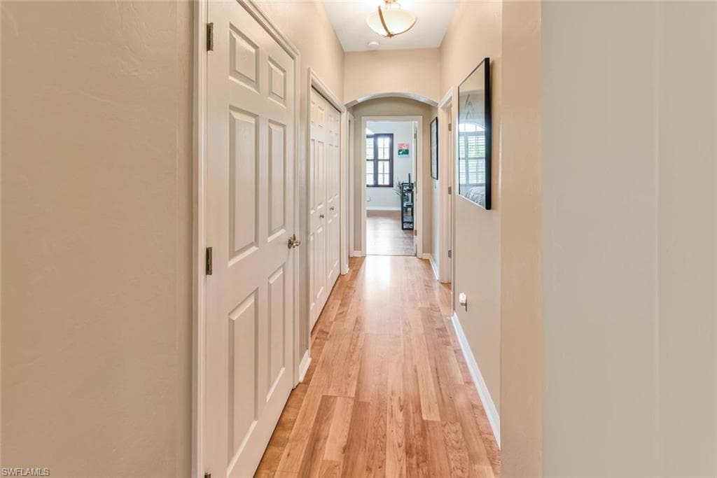 23036 Lone Oak DR-17